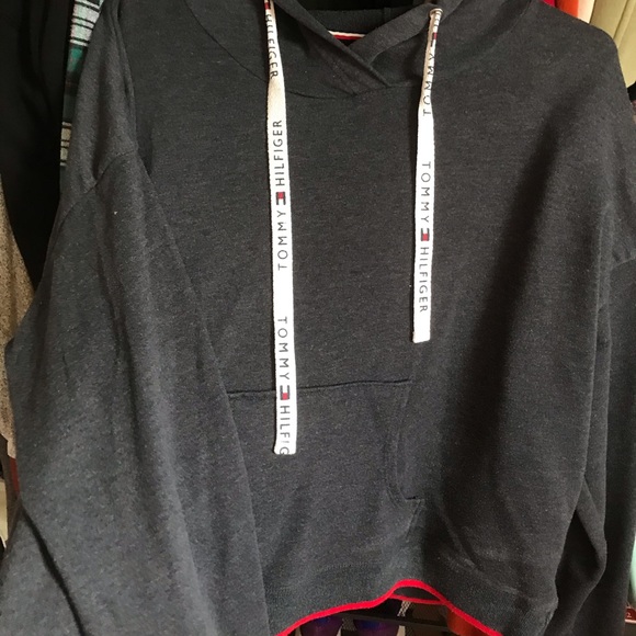 Tommy Hilfiger hoodie - Picture 2 of 3